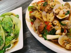 -覃记海鲜美食餐厅