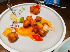 菠萝古老肉-佘山世茂艾美·御珍轩中餐厅