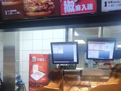 -汉堡王(西直门凯德MALL店)