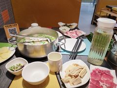 -四季喧黔味豆米火锅(万达广场店)