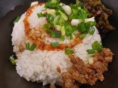 猪油拌饭-怂嘴冷锅串串&乐山烧烤(中赢康康谷店)