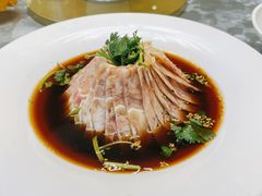 -艳阳天民俗村(公园路店)