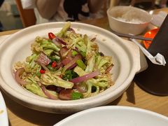 -渝信川菜 · 川味家常菜(财富购物中心店)
