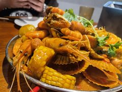 手抓海鲜冬阴功味-仓库南洋海鲜小排档(柳河路店)