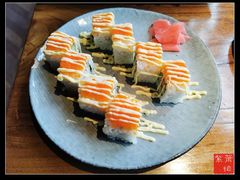 加州卷寿司-九畋町和牛黑牛烤肉料理(三里屯3·3大厦店)