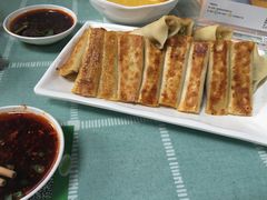 白菜大肉锅贴-众口斋锅贴(银泰城店)