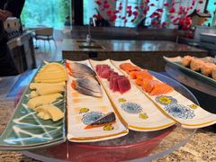-怡咖啡海鲜自助餐厅(浦东香格里拉店)