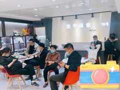 -宏宇眼镜蔡司依视路折扣店(兆佳眼镜城店)