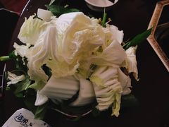 -绿色墨脱石锅城