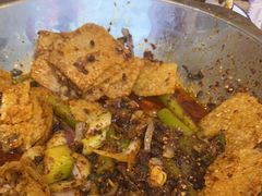 -嘎嘎鸭下巴·爆辣干锅(明教寺店)