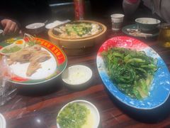 -粤·向群饭店(麓景路店)