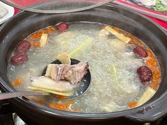 -濠轩阁特色生蚝火锅(水湾路店)