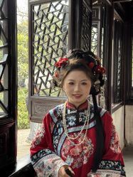 -一揽芳华汉服旗袍体验馆(拙政园店)