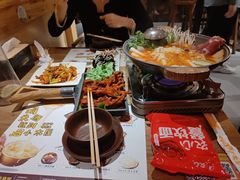 部队火锅-冰川冷面·延边菜·炭烤串(观前店)