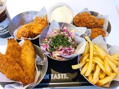-TRIPS BURGER(大钟寺店)