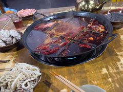 -正南齊北重庆老火锅(光华村直营店)