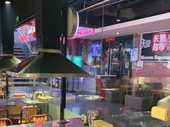 大堂-马路牙子地桌烤肉(工体店)