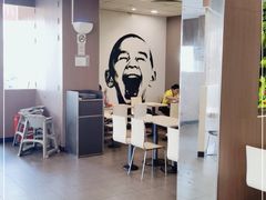 大堂-麦当劳(东坑店)