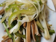 -雷祖芳老妈蹄花店