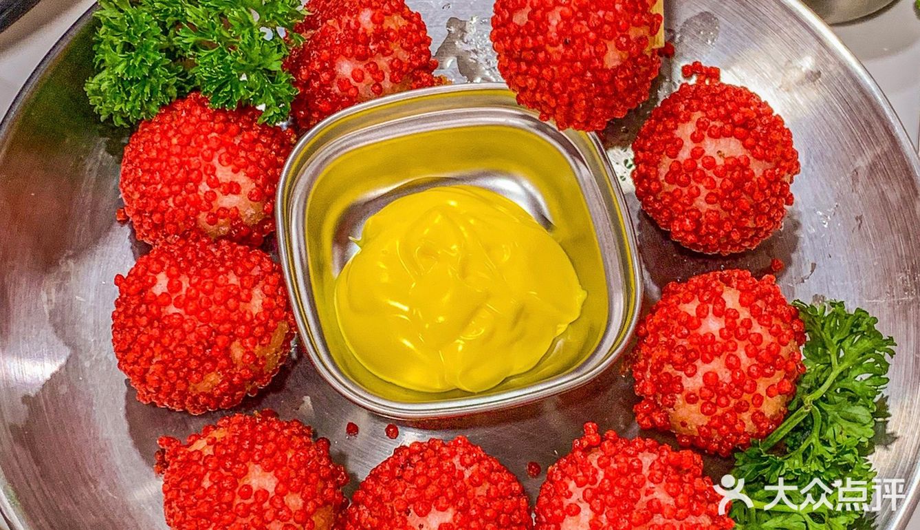 天津烤肉店内卷王‼️Diy小汉堡,芝士条爆好吃