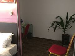 -莫泰酒店(厦门万象城火车站地铁站店)