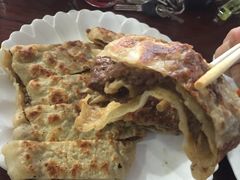 -溢心园香河肉饼总店