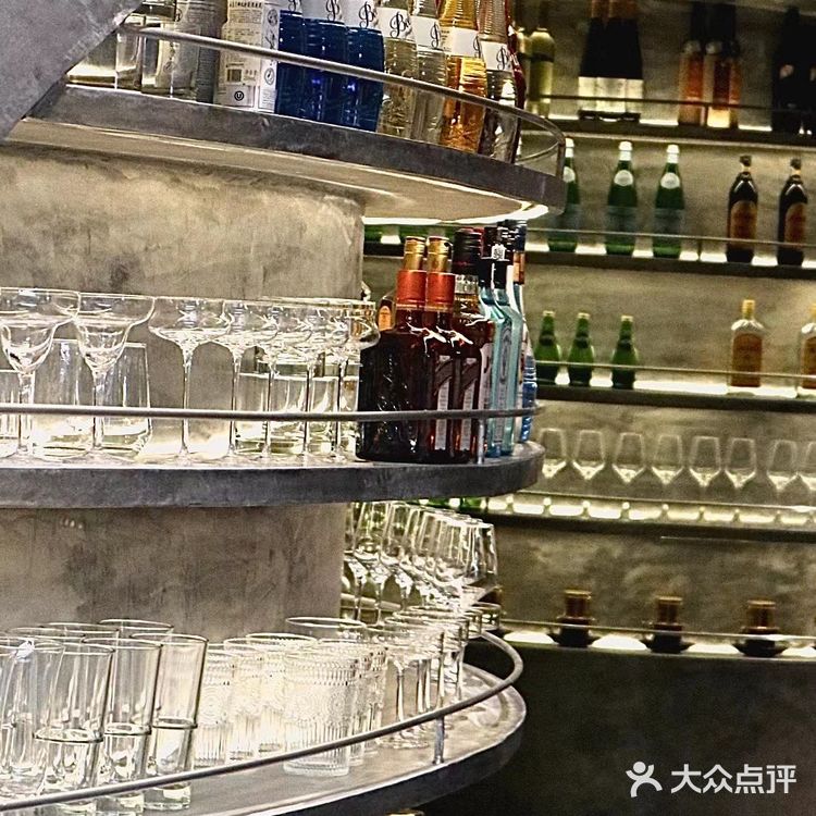 新年聚餐浪漫"法式风格"越南餐厅|太古汇人均不过百!