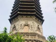 -玲珑塔公园