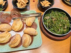 -海派美食·家宴海鲜青岛菜·石锅鲽鱼头(东方城店)