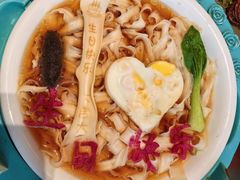 -小董哥烤串·爆汁大油边(故宫店)