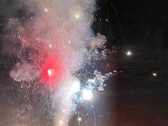 -江城燕子大排档(江汉路步行街店)