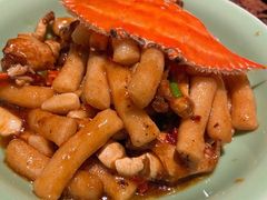 梭子蟹炒年糕-弄堂里·寻味杭州(湖滨银泰in77C区店)