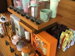 零售区-星巴克(红房子店)