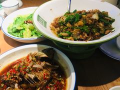 -费大厨辣椒炒肉(万家丽一店)