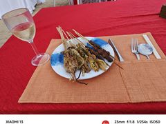 -亚龙湾希尔顿自助餐厅·海鲜·烧烤·沙滩BBQ·现场乐队