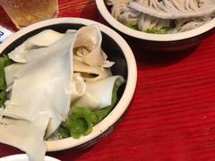 -谭鸭血老火锅(漳州路店)