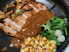 苹果白兰地酱汁烤猪排-娜娜家•Nana’s restaurant (爱琴海店)