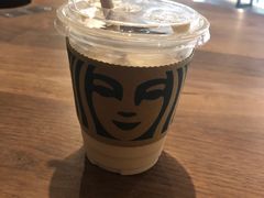 -星巴克(迪士尼小镇店)