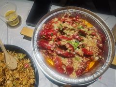 -巴厘龙虾·榜首油焖大虾(音乐学院·沿江酒馆店)