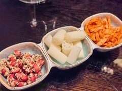 -三叔特色自贡菜(中海国际店)