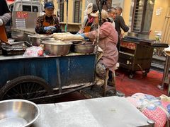 -红专尹胖子油炸糕