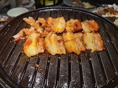 -燚店·铁板鱼蛙·烤肉·烤串(北新桥店)