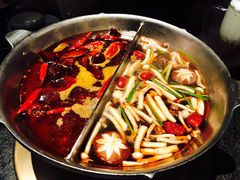 -湊湊火锅·茶憩(新中关购物中心店)
