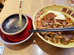 -周真真南昌拌粉·瓦罐汤(光启城店)