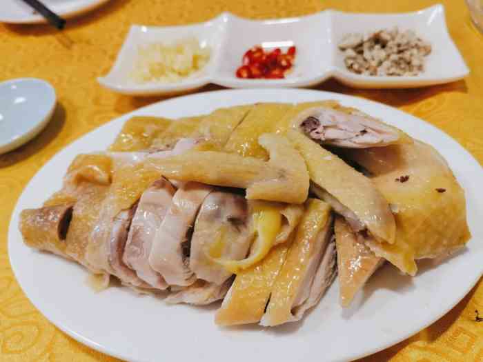 湛江鸡饭店(龙井店)-"出差深圳,第一顿饭被带来此处,据说是当地.