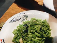 -茅炒屋龙虾·烧烤·湘菜(新河路店)