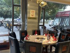 -忘情水鱼头·鲜鱼火锅(滨江中路店)