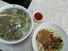 -华威达牛庄(黄埔大道西店)
