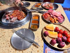 -姜胖胖韩式自助烤肉(光明万达店)