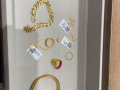 -华夏典当行(龙德广场店)